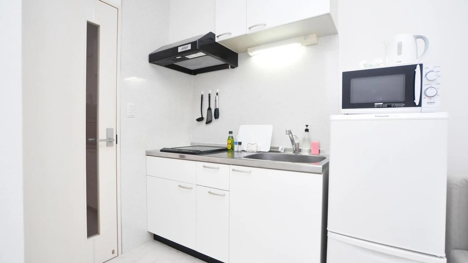 Bijou Suites Lohas Osaka 0*,  Japan