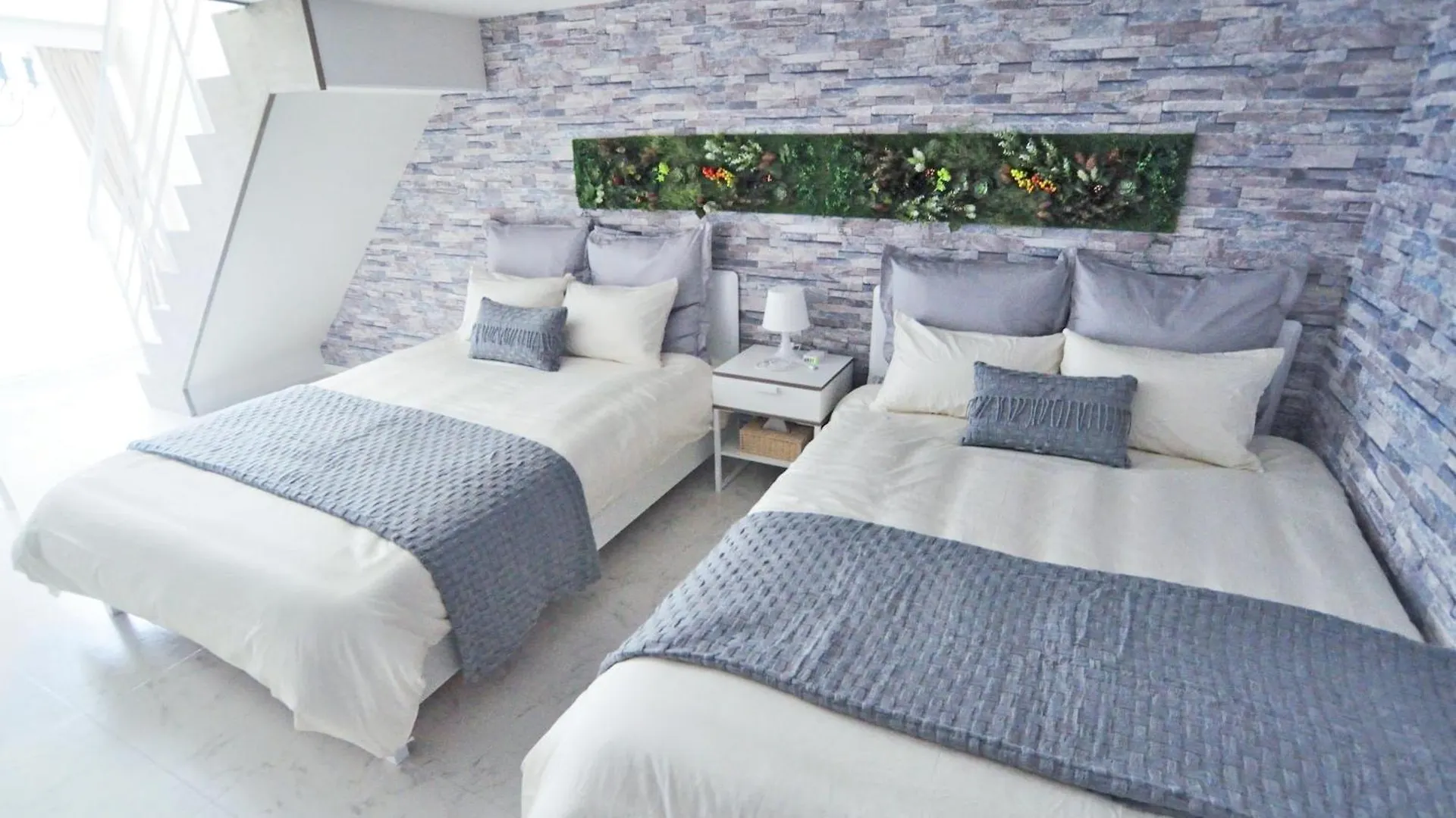 Bijou Suites Lohas Osaka 0*,  Japan